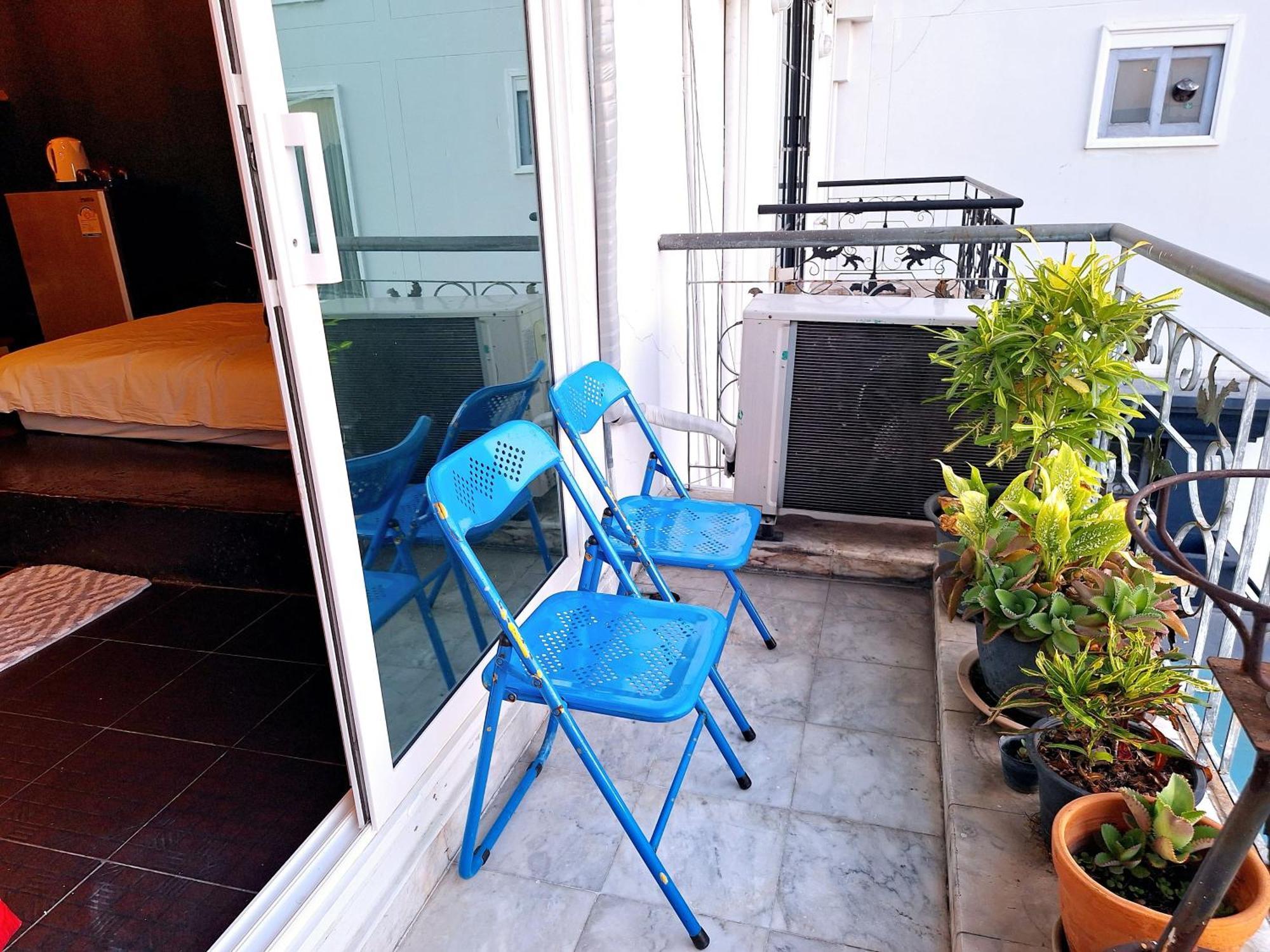 Hostel Ddm House Bangkok Exterior foto